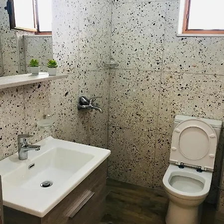 Enia's Appartamento Sarandë